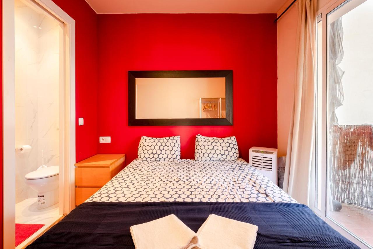 Three Bedroom Apartment In Sants Barcelona Zewnętrze zdjęcie